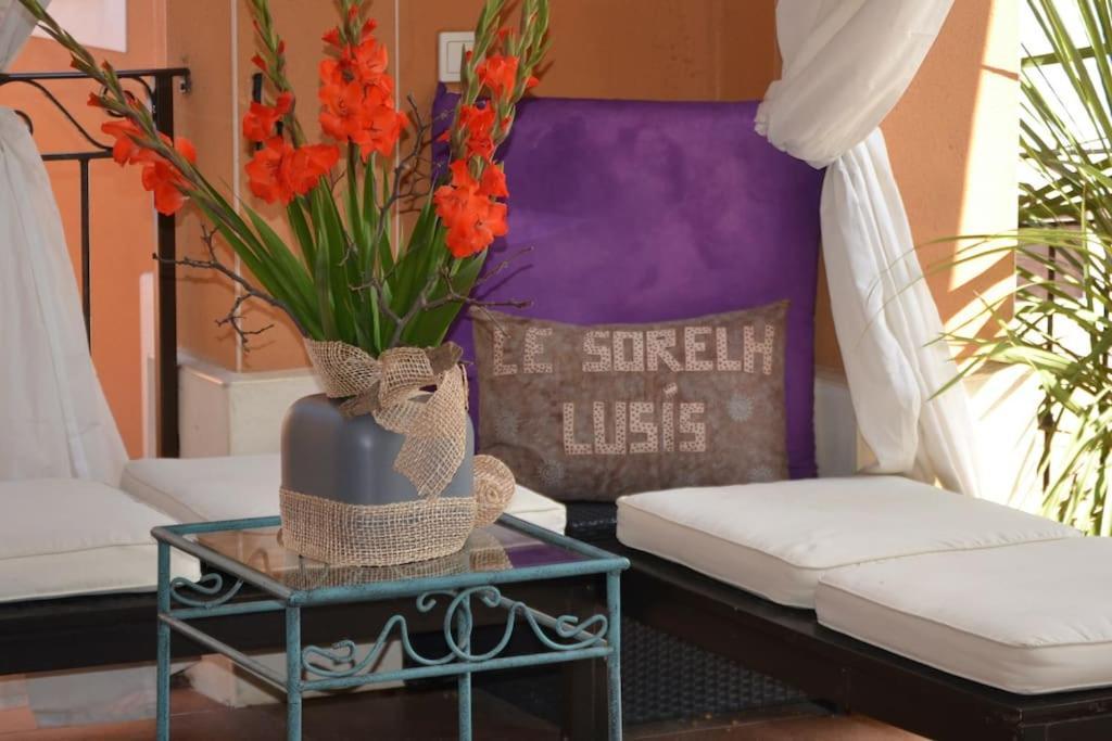 Pour Vous Apartment Meze Bagian luar foto
